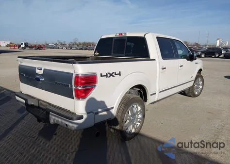 2013 Ford F-150 Platinum z USA, uszkodzony, nr VIN 1FTFW1ET8DFA52996